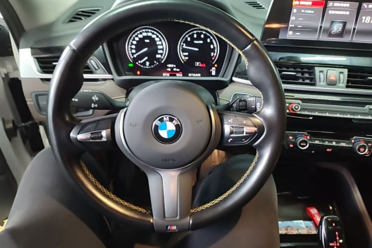 Used BMW X2 2023 sDrive25i M Sport Night Edition Steering Wheel