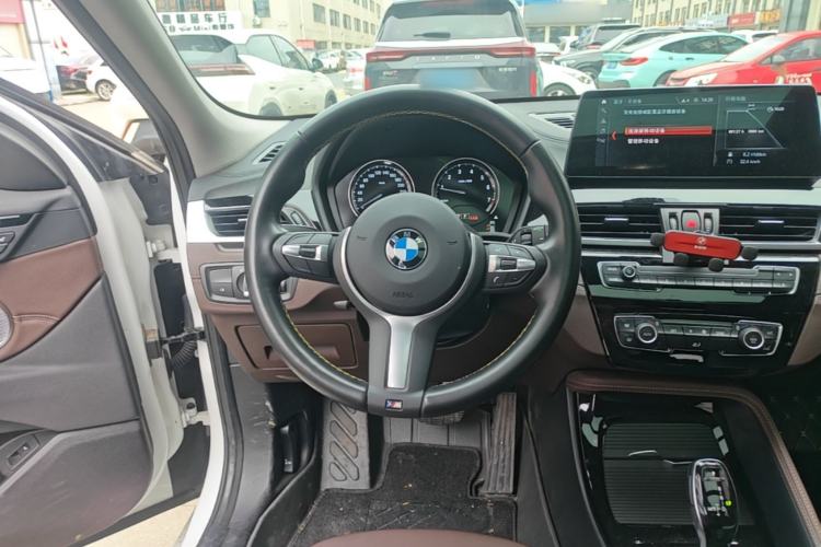 Used BMW X2 2023 sDrive25i M Sport Night Edition Steering Wheel
