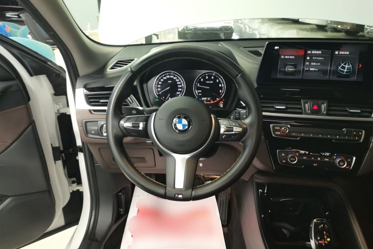 Used BMW X2 2023 sDrive25i M Sport Night Edition Steering Wheel
