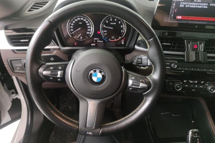 Used BMW X2 2023 sDrive25i M Sport Night Edition Steering Wheel