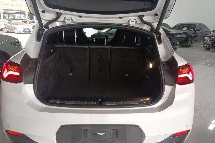 Used BMW X2 2023 sDrive 25i Shining Edition Trunk