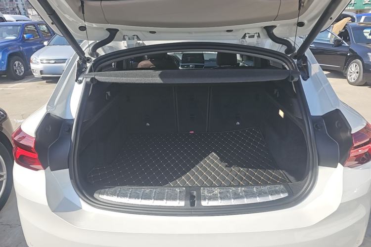 Used BMW X2 2023 sDrive25i M Sport Night Edition Trunk