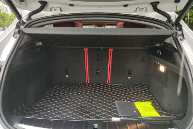 Used BMW X2 2023 sDrive25i M Sport Package Trunk