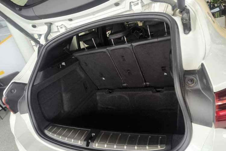 Used BMW X2 2023 sDrive 25i Shining Edition Trunk