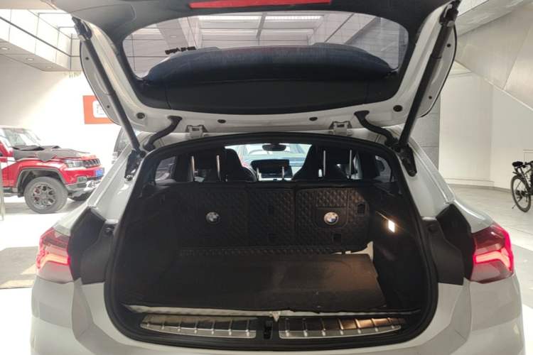 Used BMW X2 2023 sDrive 25i Shining Edition Trunk