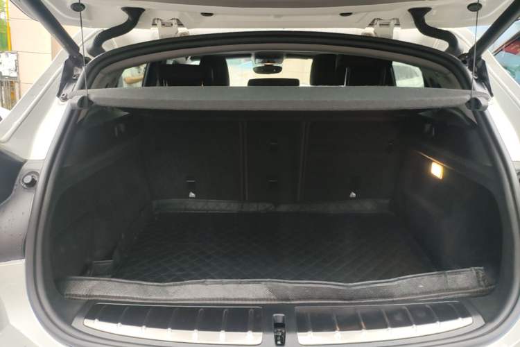 Used BMW X2 2023 sDrive25i M Sport Night Edition Trunk