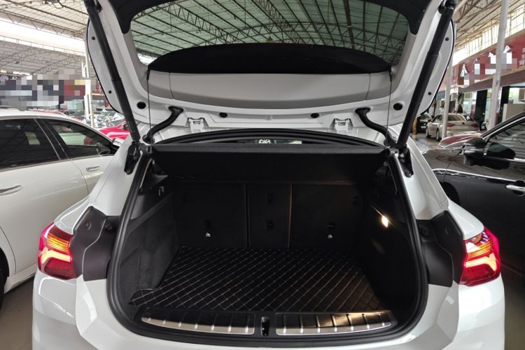 Used BMW X2 2023 sDrive25i M Sport Night Edition Trunk