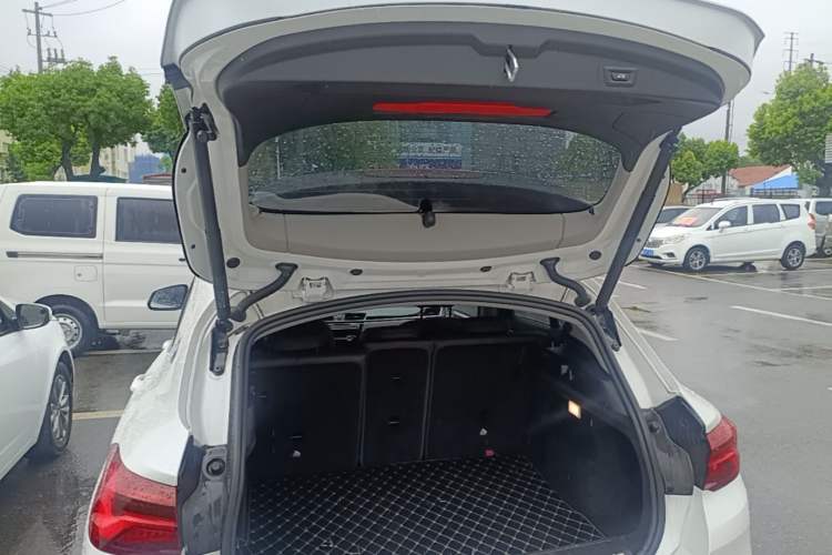 Used BMW X2 2023 sDrive25i M Sport Package Trunk