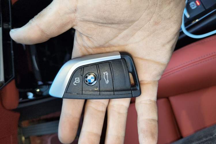 Used BMW X2 2023 sDrive25i M Sport Night Edition Vehicle Key