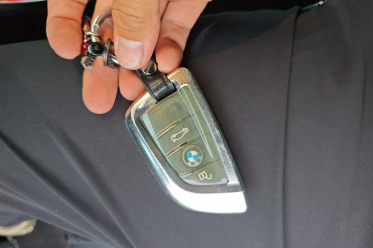 Used BMW X2 2023 sDrive 25i Shining Edition Vehicle Key
