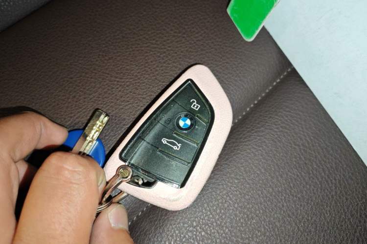 Used BMW X2 2023 sDrive25i M Sport Night Edition Vehicle Key