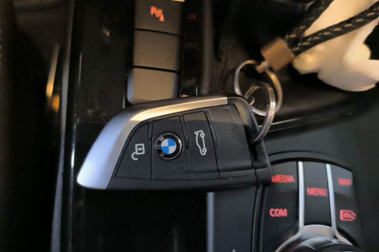 Used BMW X2 2023 sDrive25i M Sport Night Edition Vehicle Key