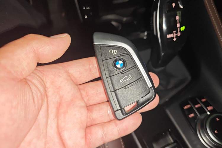 Used BMW X2 2023 sDrive25i M Sport Night Edition Vehicle Key