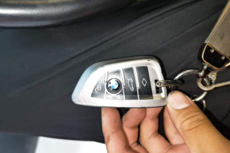 Used BMW X2 2023 sDrive25i M Sport Package Vehicle Key