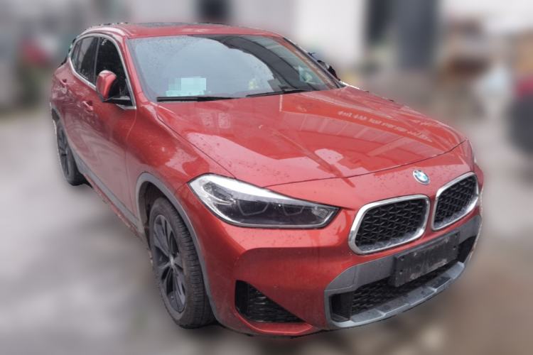 Used BMW X2 2023 sDrive25i M Sport Package Front Right 45 Deg