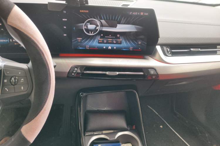 Used BMW X2 2024 sDrive25i M Sport Package Audio And AC Panel