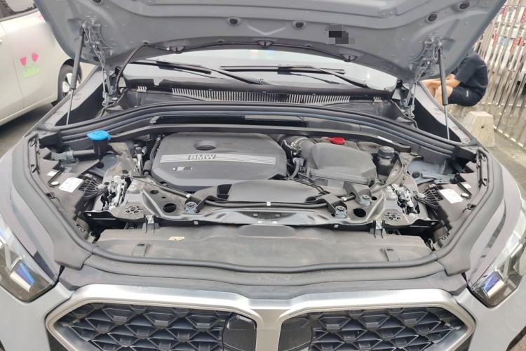 Used BMW X2 2024 sDrive25i M Sport Package Engine Bay