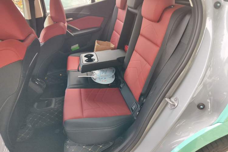 Used BMW X2 2024 sDrive25i M Sport Package Left Rear Seat