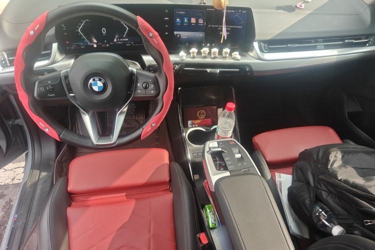 Used BMW X2 2024 sDrive25i M Sport Package Center Console