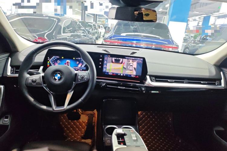 Used BMW X2 2024 sDrive25i M Sport Package Center Console
