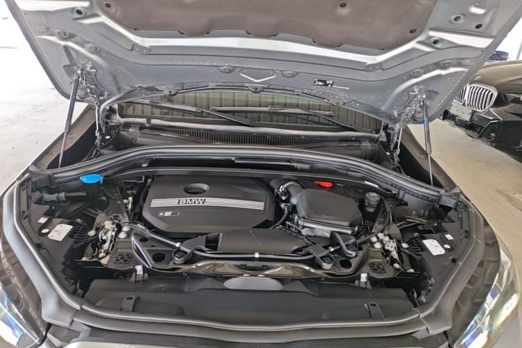 Used BMW X2 2024 sDrive25i M Sport Package Engine Bay