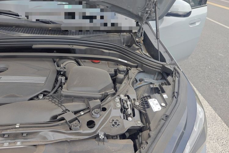 Used BMW X2 2024 xDrive25i M Sport Night Edition package Engine Bay Left