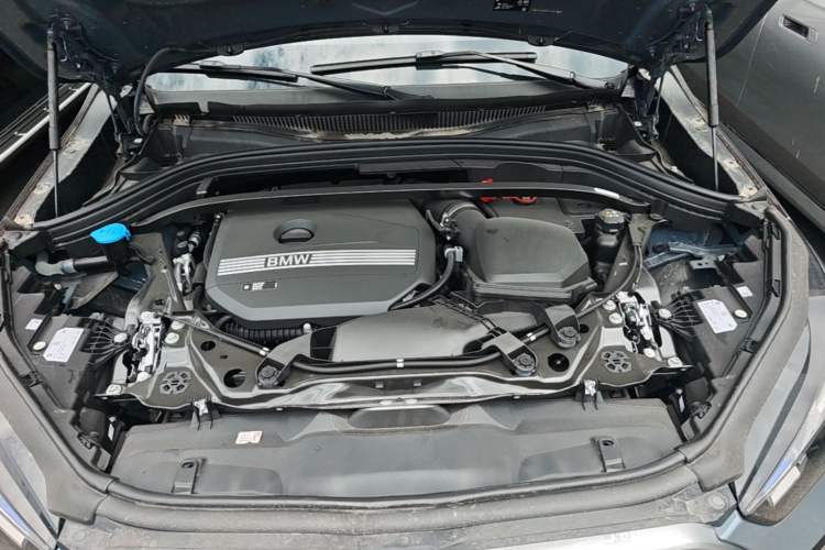 Used BMW X2 2024 sDrive25i M Sport Package Engine Bay