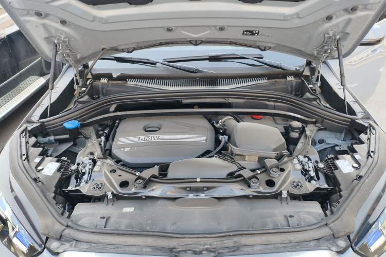 Used BMW X2 2024 sDrive25i M Sport Package Engine Bay