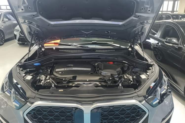 Used BMW X2 2024 sDrive25i M Sport Package Engine Bay