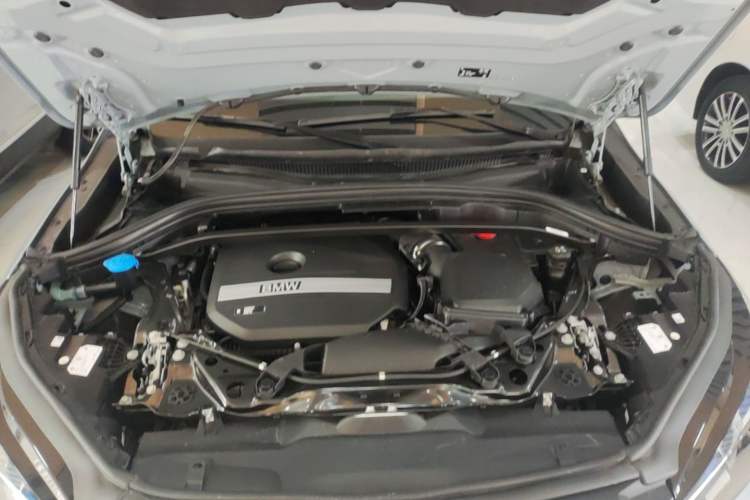 Used BMW X2 2024 sDrive25i M Sport Package Engine Bay