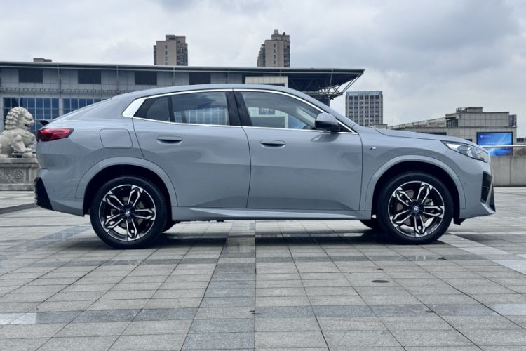 Used BMW X2 2024 sDrive25i M Sport Package Exterior 1