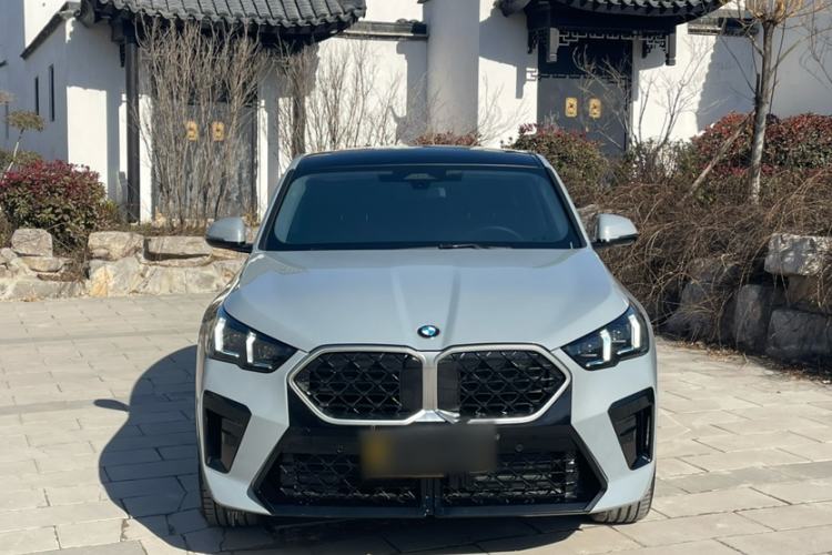 Used BMW X2 2024 sDrive25i M Sport Package Exterior 1