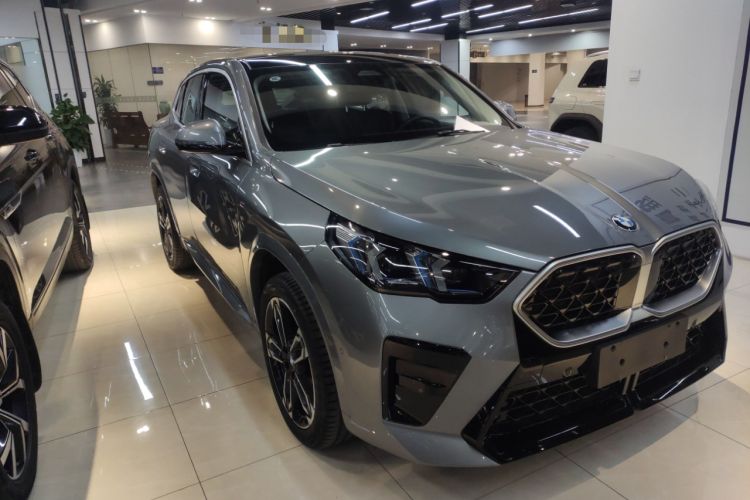 Used BMW X2 2024 sDrive25i M Sport Package Exterior 1
