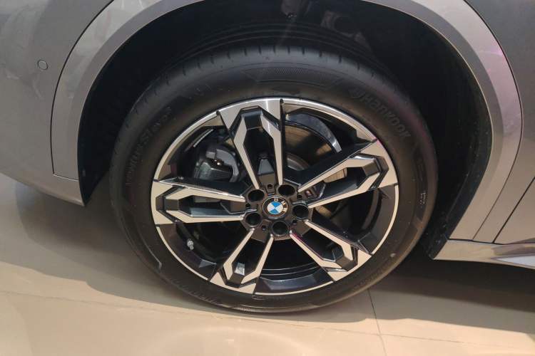 Used BMW X2 2024 sDrive25i M Sport Package Exterior 4