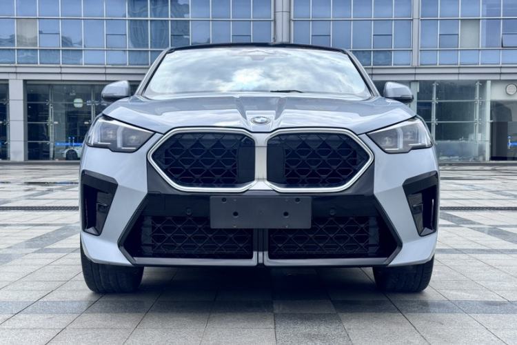 Used BMW X2 2024 sDrive25i M Sport Package Exterior 6