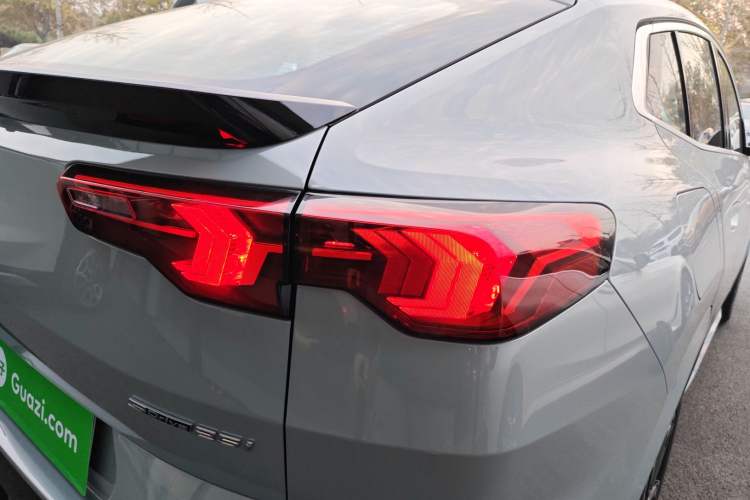 Used BMW X2 2024 sDrive25i M Sport Package Exterior 6