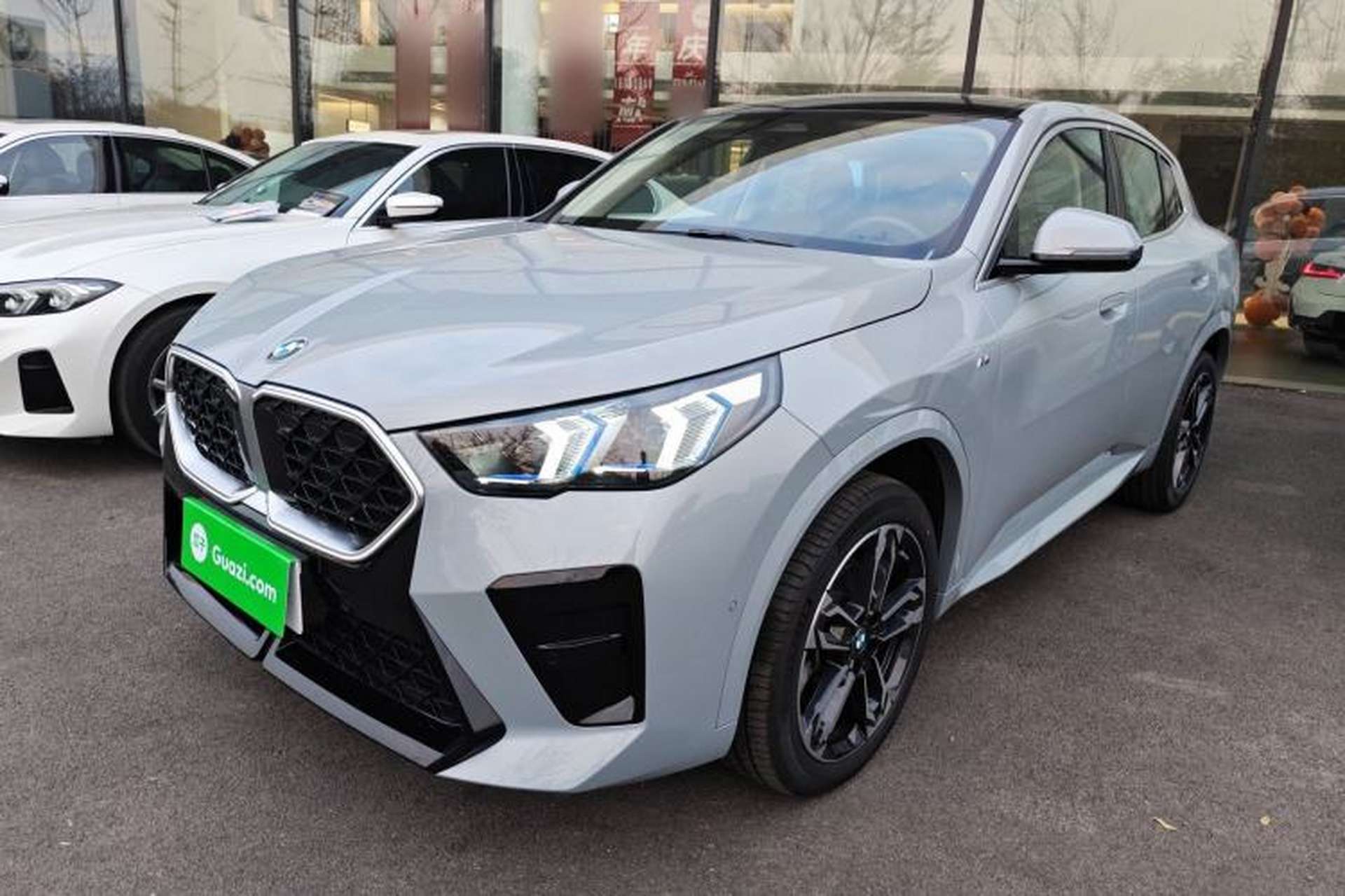 Used BMW X2 2024 sDrive25i M Sport Package Front Left 45 Deg