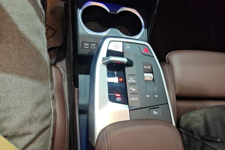 Used BMW X2 2024 sDrive25i M Sport Package Gear Lever