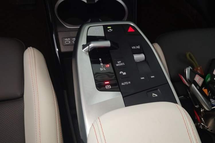 Used BMW X2 2024 sDrive25i M Sport Package Gear Lever