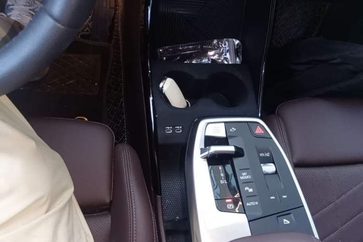 Used BMW X2 2024 sDrive25i M Sport Package Gear Lever