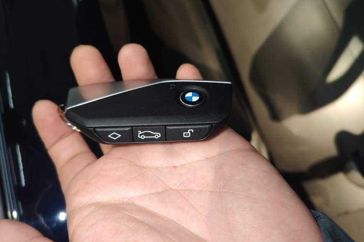 Used BMW X2 2024 sDrive25i M Sport Package Interior 1
