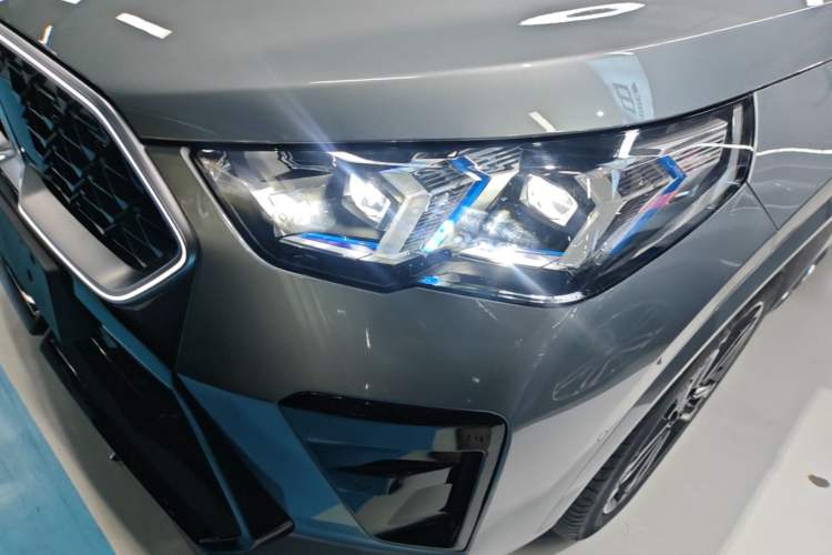 Used BMW X2 2024 sDrive25i M Sport Package Left Front Headlight