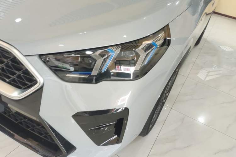 Used BMW X2 2024 sDrive25i M Sport Package Left Front Headlight