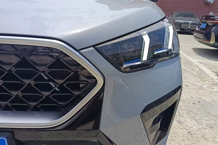 Used BMW X2 2024 sDrive25i M Sport Package Left Front Headlight