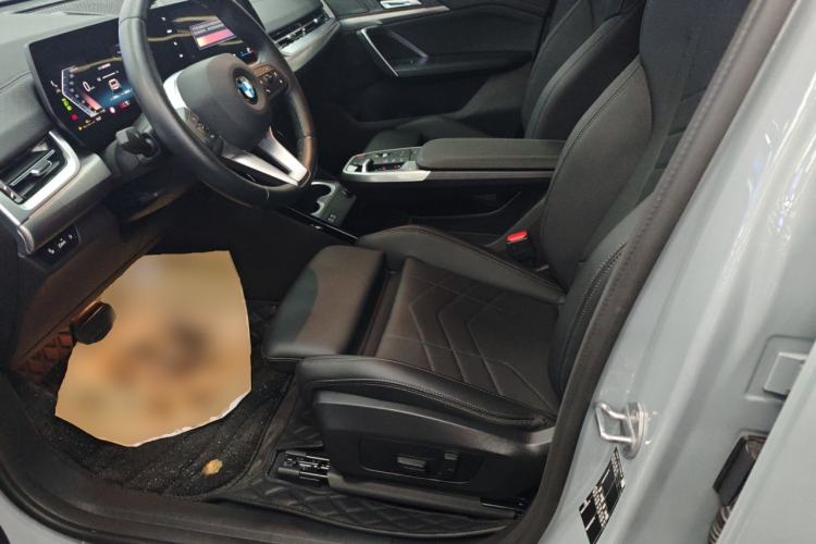 Used BMW X2 2024 sDrive25i M Sport Package Left Front Seat