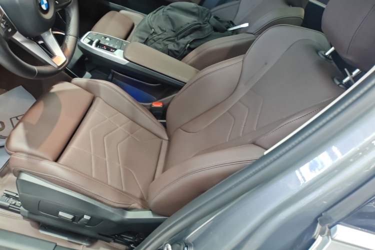 Used BMW X2 2024 sDrive25i M Sport Package Left Front Seat