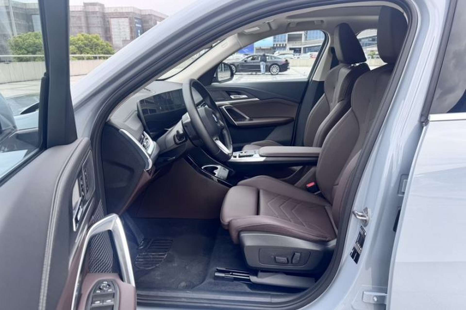 Used BMW X2 2024 sDrive25i M Sport Package Left Front Seat