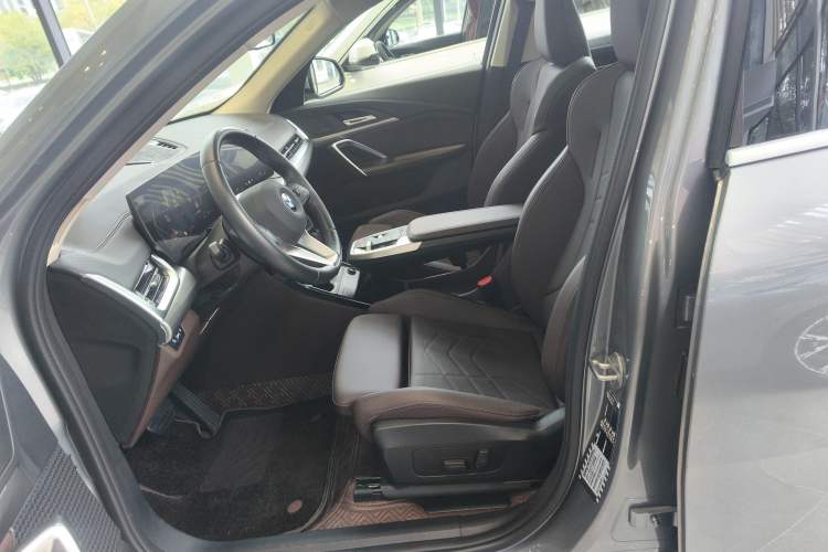 Used BMW X2 2024 sDrive25i M Sport Package Left Front Seat