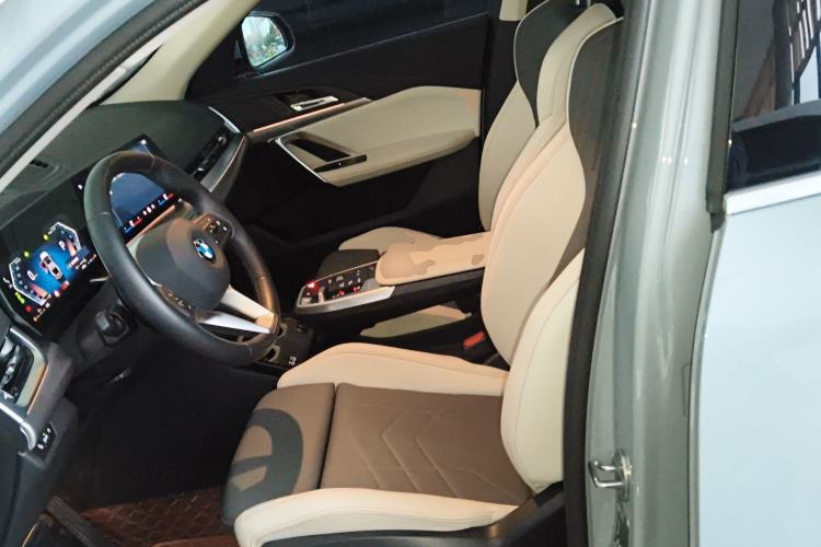 Used BMW X2 2024 sDrive25i M Sport Package Left Front Seat