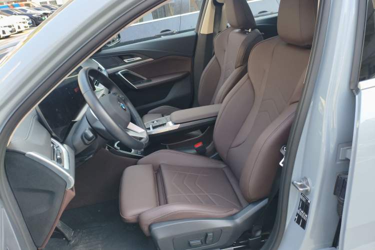 Used BMW X2 2024 sDrive25i M Sport Package Left Front Seat